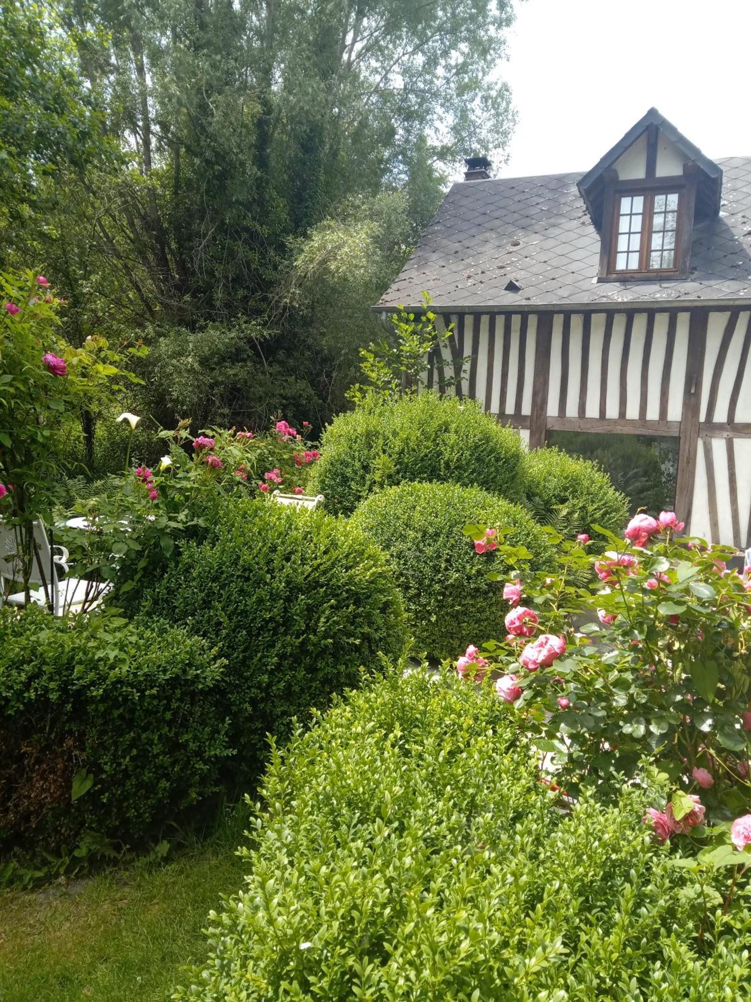 Le Moulin Des Roses Bed & Breakfast Neslette Exterior photo